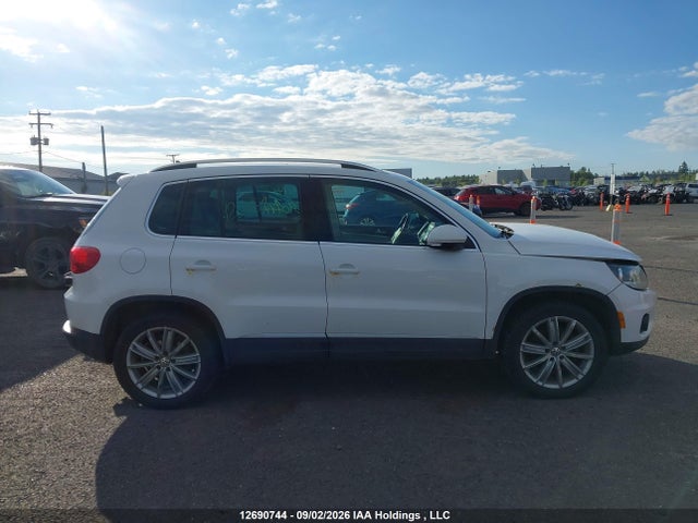 12690744 :رقم المزاد ، WVGBV7AXXCW573161 vin ، 2012 Volkswagen Tiguan مزاد بيع