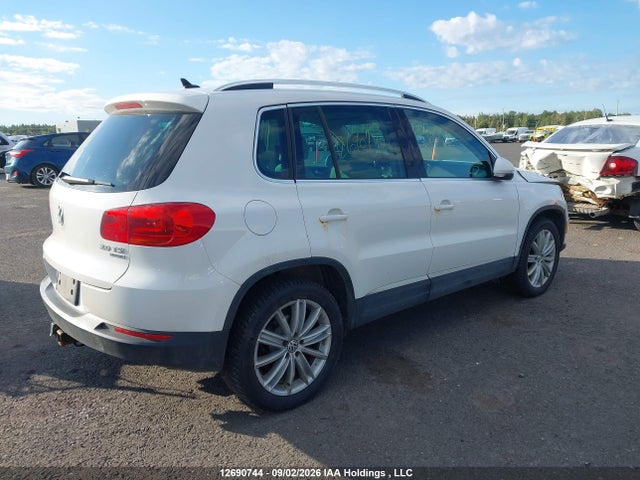 12690744 :رقم المزاد ، WVGBV7AXXCW573161 vin ، 2012 Volkswagen Tiguan مزاد بيع
