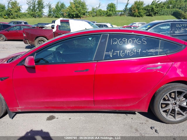 5YJ3E1EA1NF164694 Tesla Model 3 Rwd/standard Range