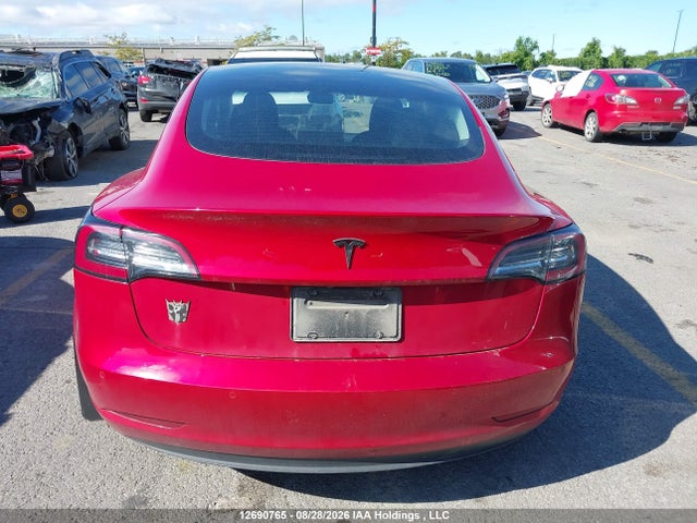 5YJ3E1EA1NF164694 Tesla Model 3 Rwd/standard Range