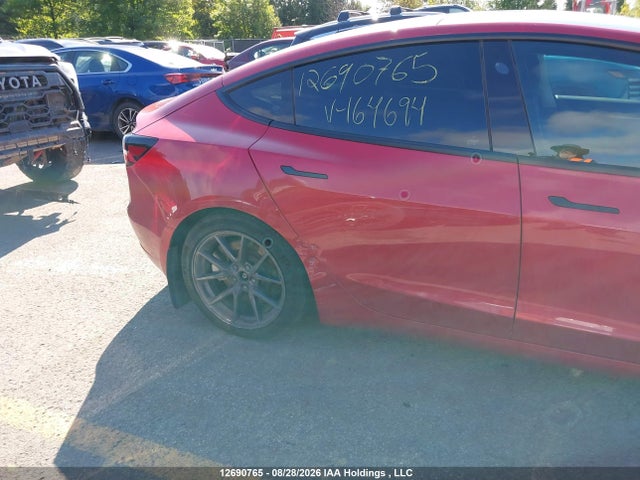 5YJ3E1EA1NF164694 Tesla Model 3 Rwd/standard Range