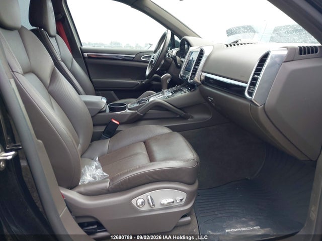 Porsche Cayenne 2018 WP1AA2A23JKA01838 Image 5