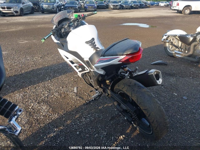 JKAEX8B12FDA19234 Kawasaki Ex300 B