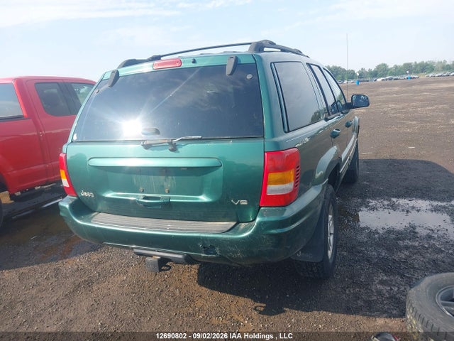 2000 Jeep Grand Cherokee Limited მანქანა იყიდება აუქციონზე, vin: 1J4GW58N3YC126030, აუქციონის ნომერი: 12690802