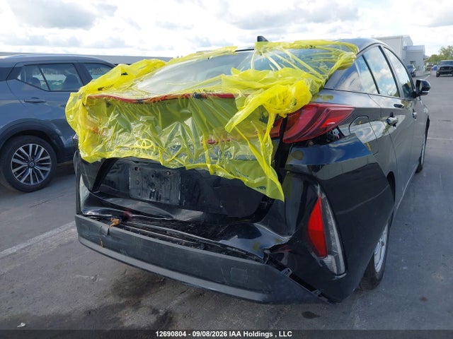 Toyota Prius Prime Upgrade 2021 JTDKAMFP1M3170096 Image 6
