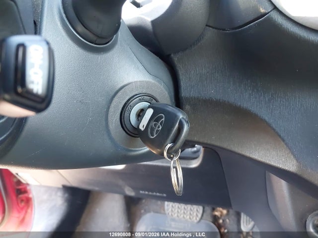 12690808 :رقم المزاد ، JTDKTUD33DD554207 vin ، 2013 Toyota Yaris مزاد بيع