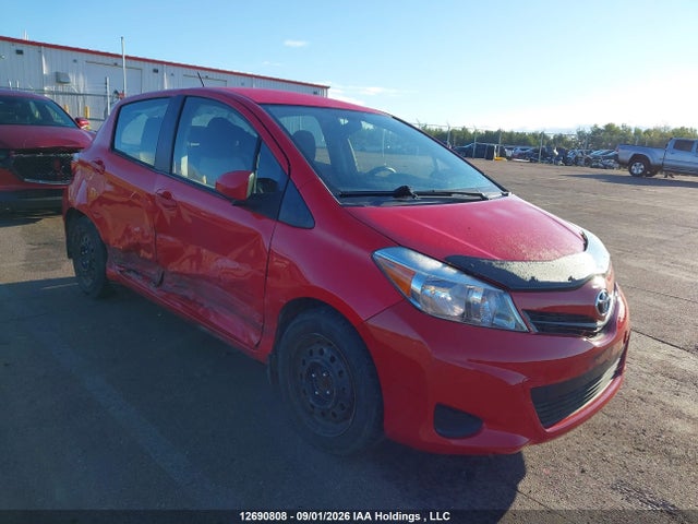 12690808 :رقم المزاد ، JTDKTUD33DD554207 vin ، 2013 Toyota Yaris مزاد بيع