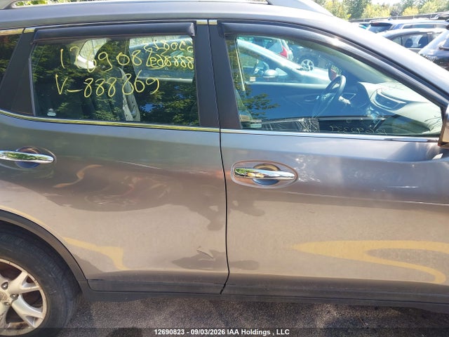 12690823 :رقم المزاد ، 5N1AT2MV1FC888869 vin ، 2015 Nissan Rogue مزاد بيع