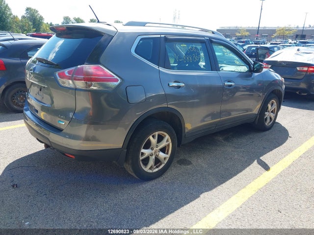 12690823 :رقم المزاد ، 5N1AT2MV1FC888869 vin ، 2015 Nissan Rogue مزاد بيع