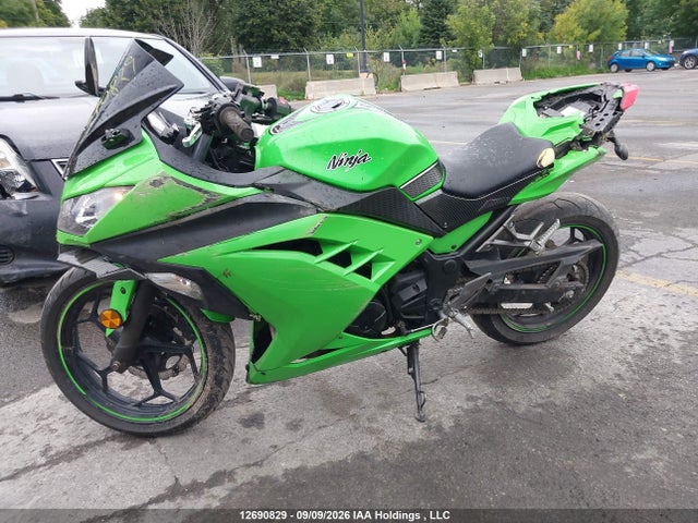Продаж на аукціоні авто 2013 Kawasaki Ex300 A, vin: JKAEX8A16DDA03746, номер лоту: 12690829