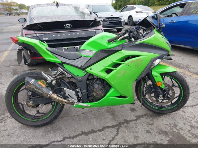 Продаж на аукціоні авто 2013 Kawasaki Ex300 A, vin: JKAEX8A16DDA03746, номер лоту: 12690829