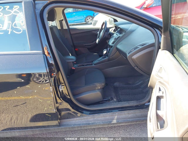 Ford FOCUS SE 2016 1FADP3K29GL333275 Image 5
