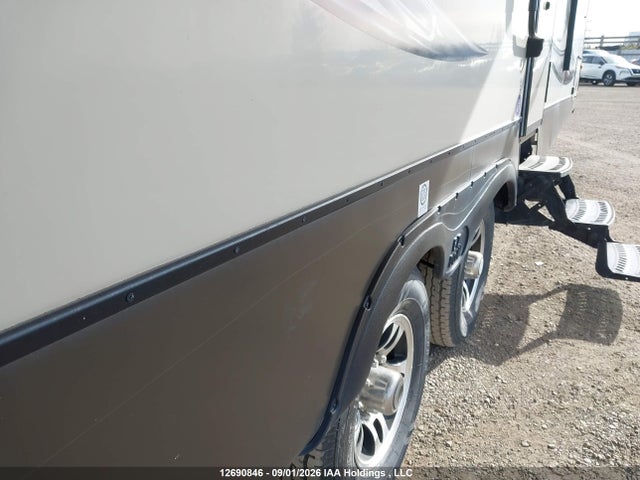 Продаж на аукціоні авто 2015 Forest River Forest River, vin: 5ZT2STPB7FG300452, номер лоту: 12690846