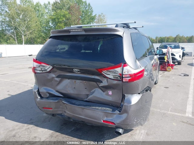 Toyota Sienna 2017 5TDZZ3DC2HS890559 Image 6
