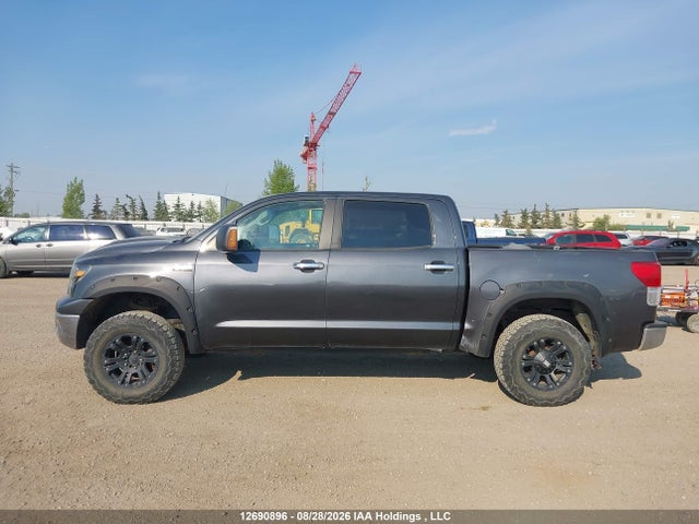 2011 Toyota Tundra Crewmax Limited მანქანა იყიდება აუქციონზე, vin: 5TFHY5F14BX196902, აუქციონის ნომერი: 12690896