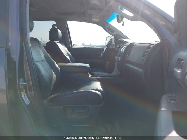 2011 Toyota Tundra Crewmax Limited მანქანა იყიდება აუქციონზე, vin: 5TFHY5F14BX196902, აუქციონის ნომერი: 12690896