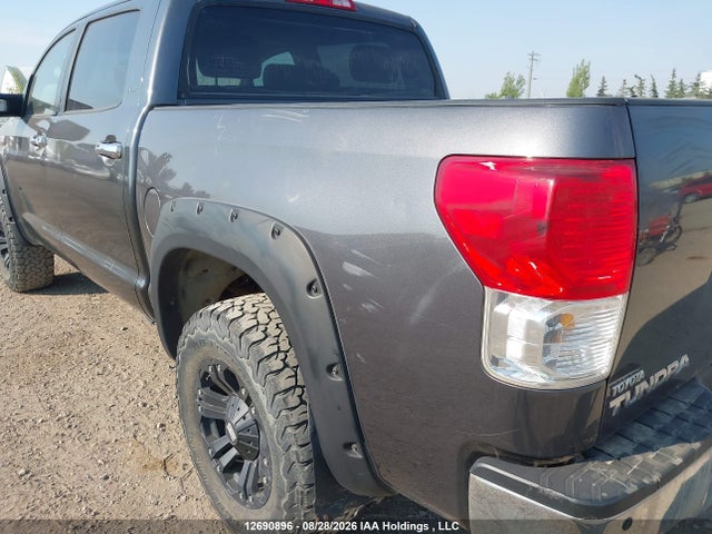 2011 Toyota Tundra Crewmax Limited მანქანა იყიდება აუქციონზე, vin: 5TFHY5F14BX196902, აუქციონის ნომერი: 12690896