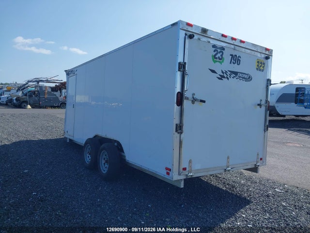 12690900 :رقم المزاد ، 5FGE7182041011596 vin ، 2004 Utilimaster Step Van مزاد بيع