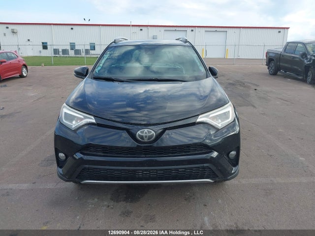 12690904 :رقم المزاد ، 2T3JFREVXHW605162 vin ، 2017 Toyota Rav4 Se مزاد بيع