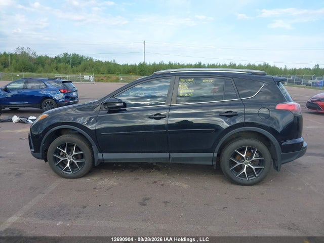 12690904 :رقم المزاد ، 2T3JFREVXHW605162 vin ، 2017 Toyota Rav4 Se مزاد بيع