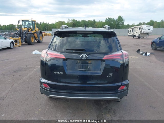 12690904 :رقم المزاد ، 2T3JFREVXHW605162 vin ، 2017 Toyota Rav4 Se مزاد بيع