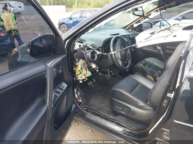 12690904 :رقم المزاد ، 2T3JFREVXHW605162 vin ، 2017 Toyota Rav4 Se مزاد بيع