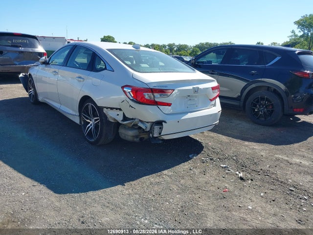 2022 Honda Accord Touring მანქანა იყიდება აუქციონზე, vin: 1HGCV1F94NA800636, აუქციონის ნომერი: 12690913