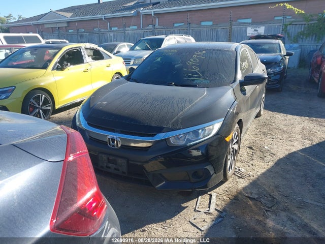 2HGFC2F6XHH031015 Honda Civic Lx