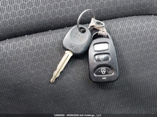 2017 Hyundai Elantra Gl მანქანა იყიდება აუქციონზე, vin: KMHD84LFXHU086855, აუქციონის ნომერი: 12690920