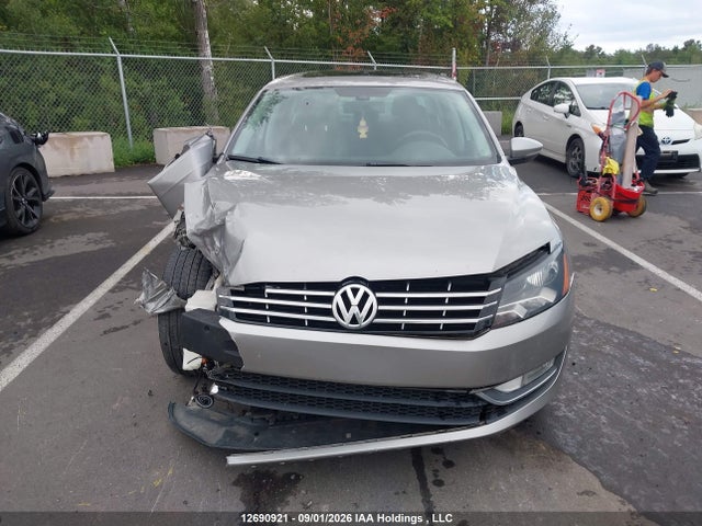 Продаж на аукціоні авто 2012 Volkswagen Passat Sel, vin: 1VWCH7A38CC083006, номер лоту: 12690921