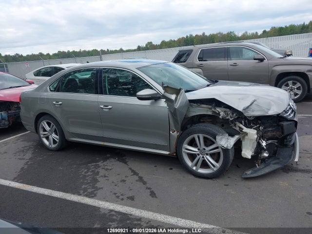 Продаж на аукціоні авто 2012 Volkswagen Passat Sel, vin: 1VWCH7A38CC083006, номер лоту: 12690921