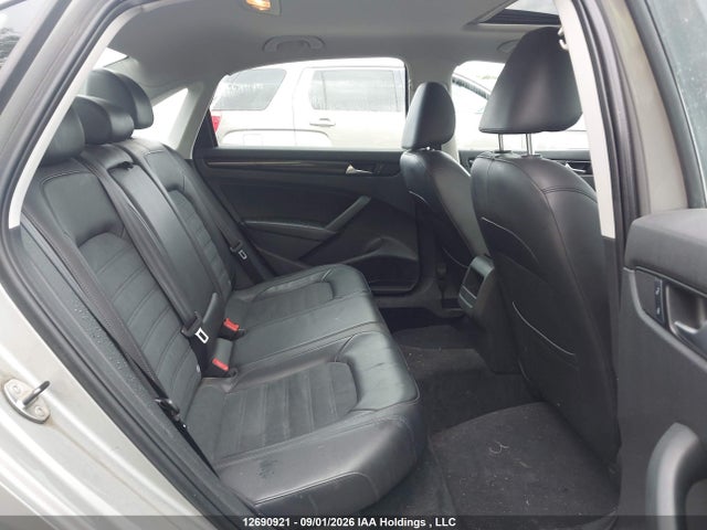 Продаж на аукціоні авто 2012 Volkswagen Passat Sel, vin: 1VWCH7A38CC083006, номер лоту: 12690921