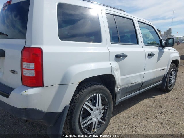 Продажа на аукционе авто 2015 Jeep Patriot Sport/north, vin: 1C4NJRAB9FD248045, номер лота: 12690936