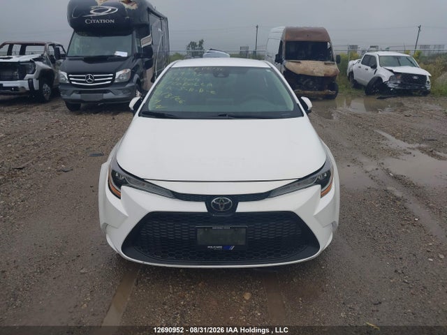 5YFBPMBE3MP148904 Toyota COROLLA LE