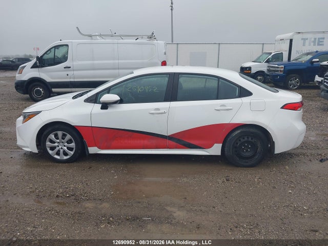 5YFBPMBE3MP148904 Toyota COROLLA LE