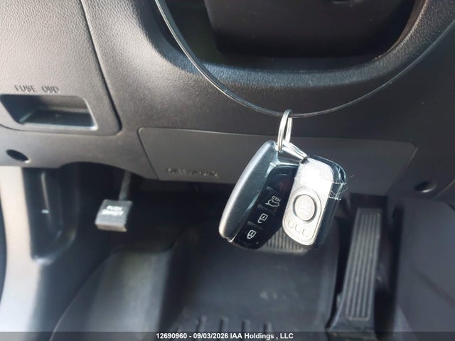 12690960 :رقم المزاد ، 5XYZUDLB0HG478411 vin ، 2017 Hyundai Santa Fe Sport 2.4 Luxury مزاد بيع