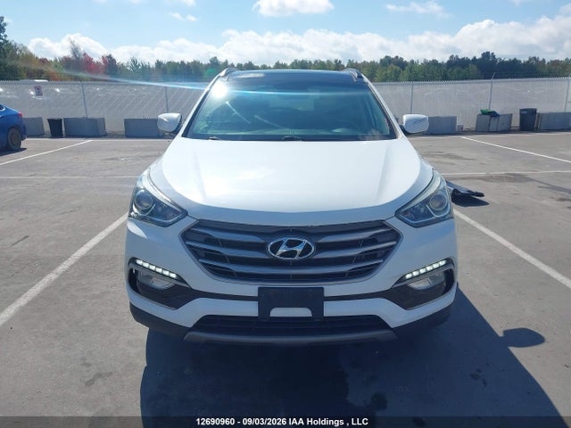 12690960 :رقم المزاد ، 5XYZUDLB0HG478411 vin ، 2017 Hyundai Santa Fe Sport 2.4 Luxury مزاد بيع