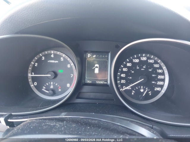 12690960 :رقم المزاد ، 5XYZUDLB0HG478411 vin ، 2017 Hyundai Santa Fe Sport 2.4 Luxury مزاد بيع