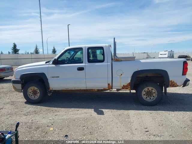 Aukcja sprzedaży 2006 Chevrolet Silverado K2500 Heavy Duty, vin: 1GCHK29U96E212339, numer aukcji: 12691006
