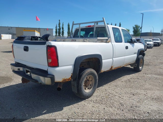Aukcja sprzedaży 2006 Chevrolet Silverado K2500 Heavy Duty, vin: 1GCHK29U96E212339, numer aukcji: 12691006