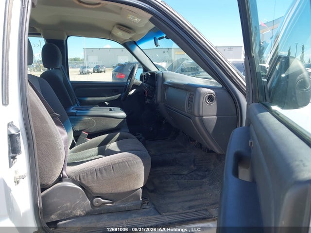 Aukcja sprzedaży 2006 Chevrolet Silverado K2500 Heavy Duty, vin: 1GCHK29U96E212339, numer aukcji: 12691006