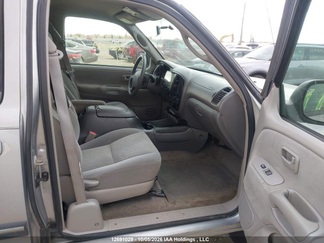 12691029 :رقم المزاد ، 5TBBT44115S472330 vin ، 2005 Toyota Tundra Sr5 V8 مزاد بيع