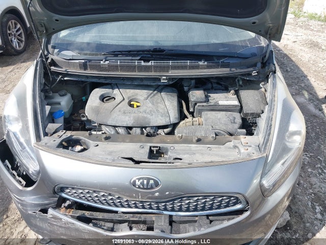 KNAHT8A39F7084267 KIA Rondo Lx/lx Value/lx Winter Edition
