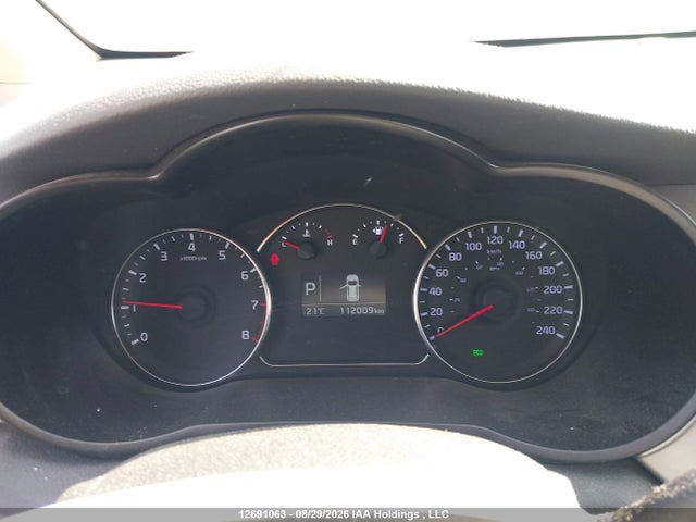 KNAHT8A39F7084267 KIA Rondo Lx/lx Value/lx Winter Edition