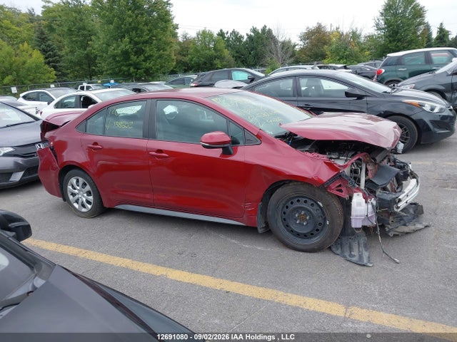 5YFB4MBE0NP138602 Toyota COROLLA SE