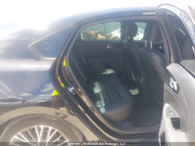 KIA Forte 2023 3KPF54AD7PE558143 Image 8