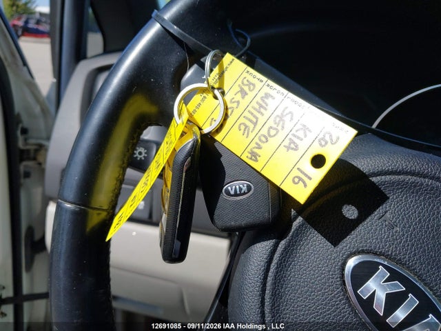 KIA Sedona Lx/lx+ 2016 KNDMB5C15G6235319 Image 11