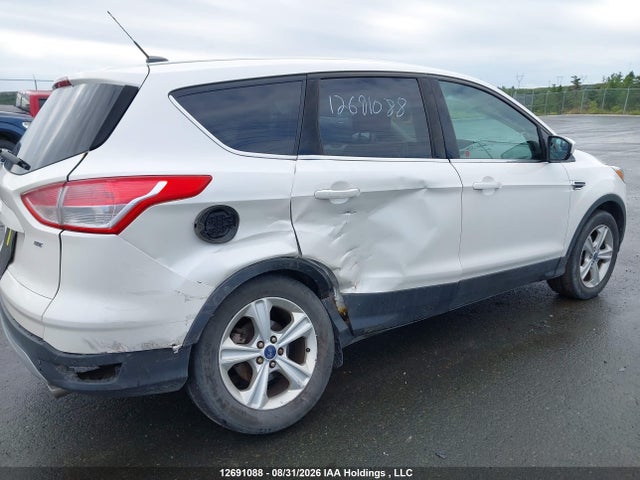 Ford ESCAPE SE 2015 1FMCU0G73FUB43574 Image 6