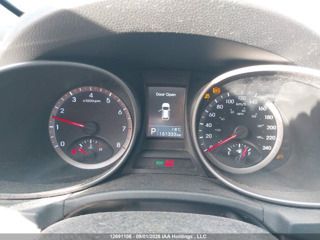Продажа на аукционе авто 2015 Hyundai Santa Fe Sport, vin: 5XYZUDLB2FG268972, номер лота: 12691106