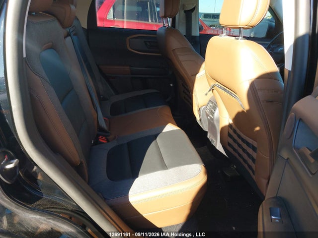 Ford Bronco Sport 2023 3FMCR9C6XPRD48787 Image 8